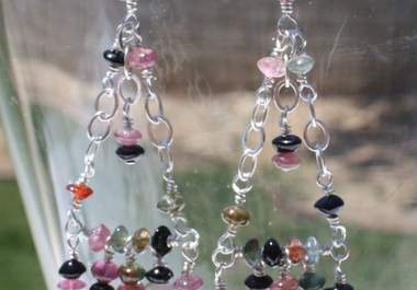 teach you how to make a beautiful pair of chandelier wire wrapped earrings big2