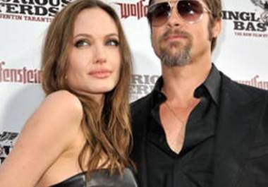 place your face on the body of the couple of Angelina Jolie big2