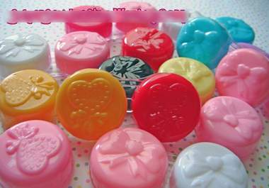send you 3 kawaii Korean Japanese contact lens cases {Anna Sui Rose Bow Hello Kitty} [[US only]] big3