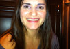 create a 30 seconds video testimonial in english or spanish