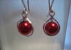 make a pair of red  pearl like earrings small1