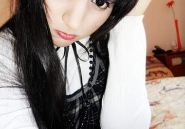 make Ulzzang pics for you and dress up in a requested theme and hold a sign with your name on it big1