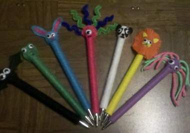 send you 2 crazy creature/animal ball point pens big1