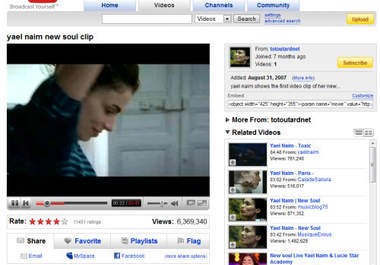 show/teach you how to download videos from youtube big1