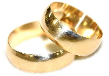 save You Time and Effort With an Excellent Spin Ready Article on Yellow Gold Rings big1