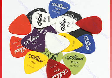 send you this amazing pack of 20 New 058 or 071 or 081 mm Smooth Nylon Guitar Picks with FREE shipping Worldwide Only big1