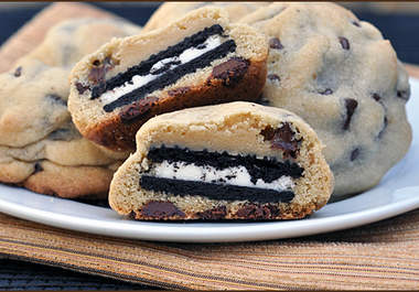tell you how to make Oreo Stuffed Chocolate Chip Cookies big1