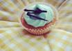 make cute gourmet cupcakes with your own personal message or design on them small1